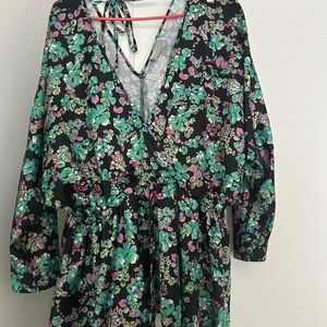 Floral V-Neck Shit with Tie in Back